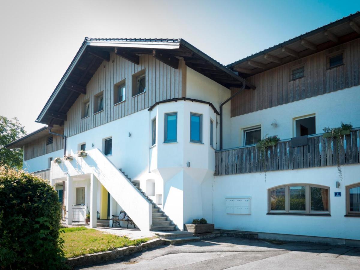 Haus Amberger Apartment Bayerisch Gmain Exterior photo